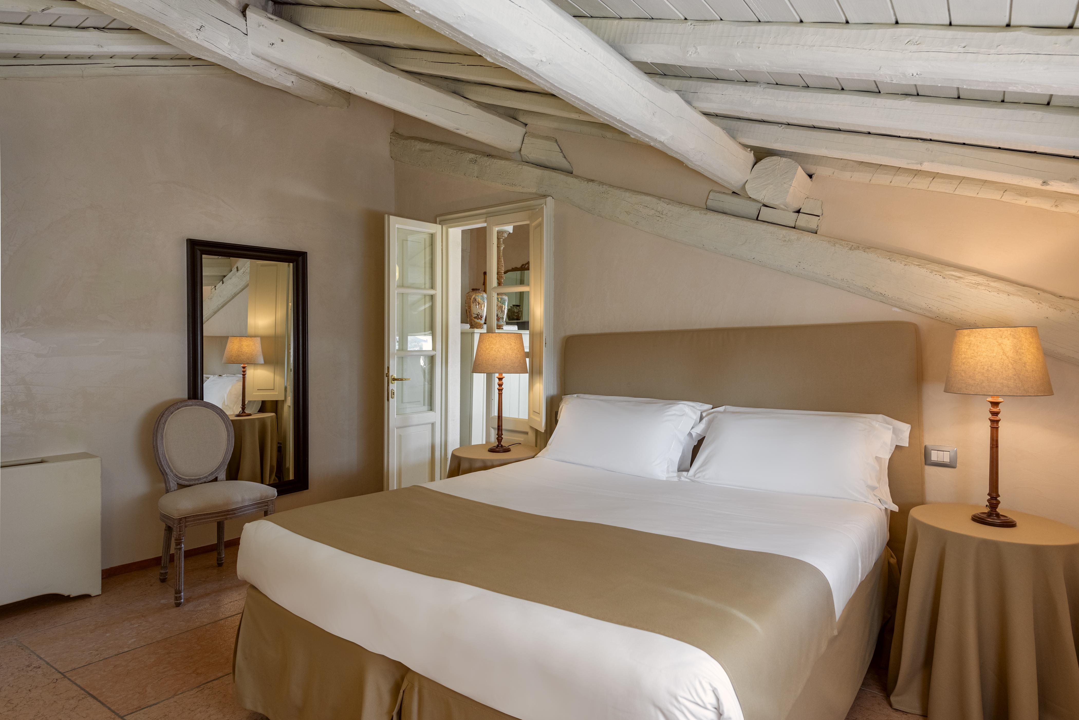 Hotel Palazzo Novello Монтикири Екстериор снимка