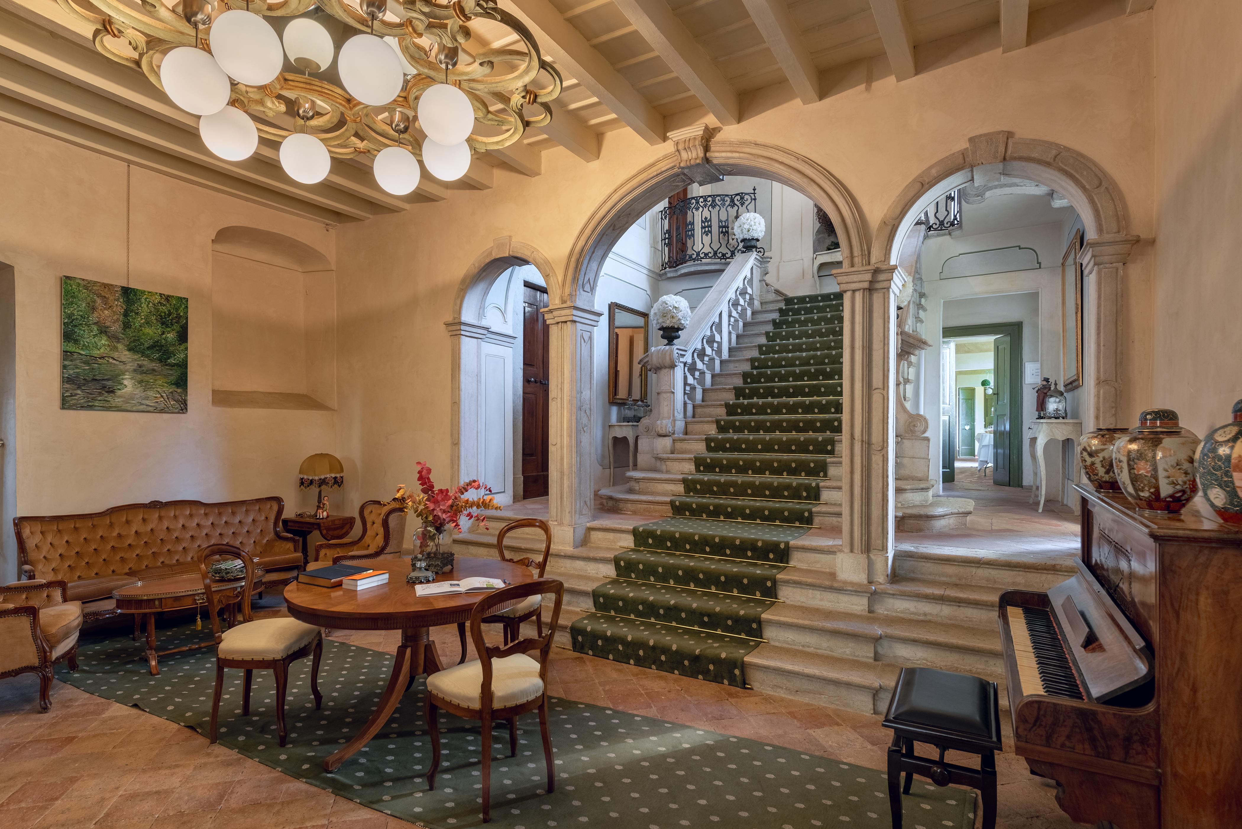 Hotel Palazzo Novello Монтикири Екстериор снимка