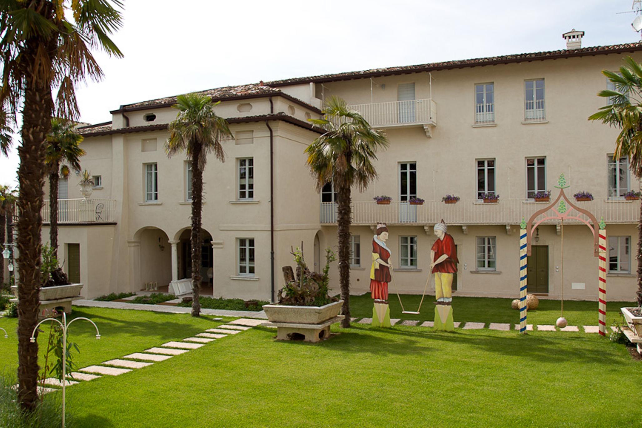 Hotel Palazzo Novello Монтикири Екстериор снимка