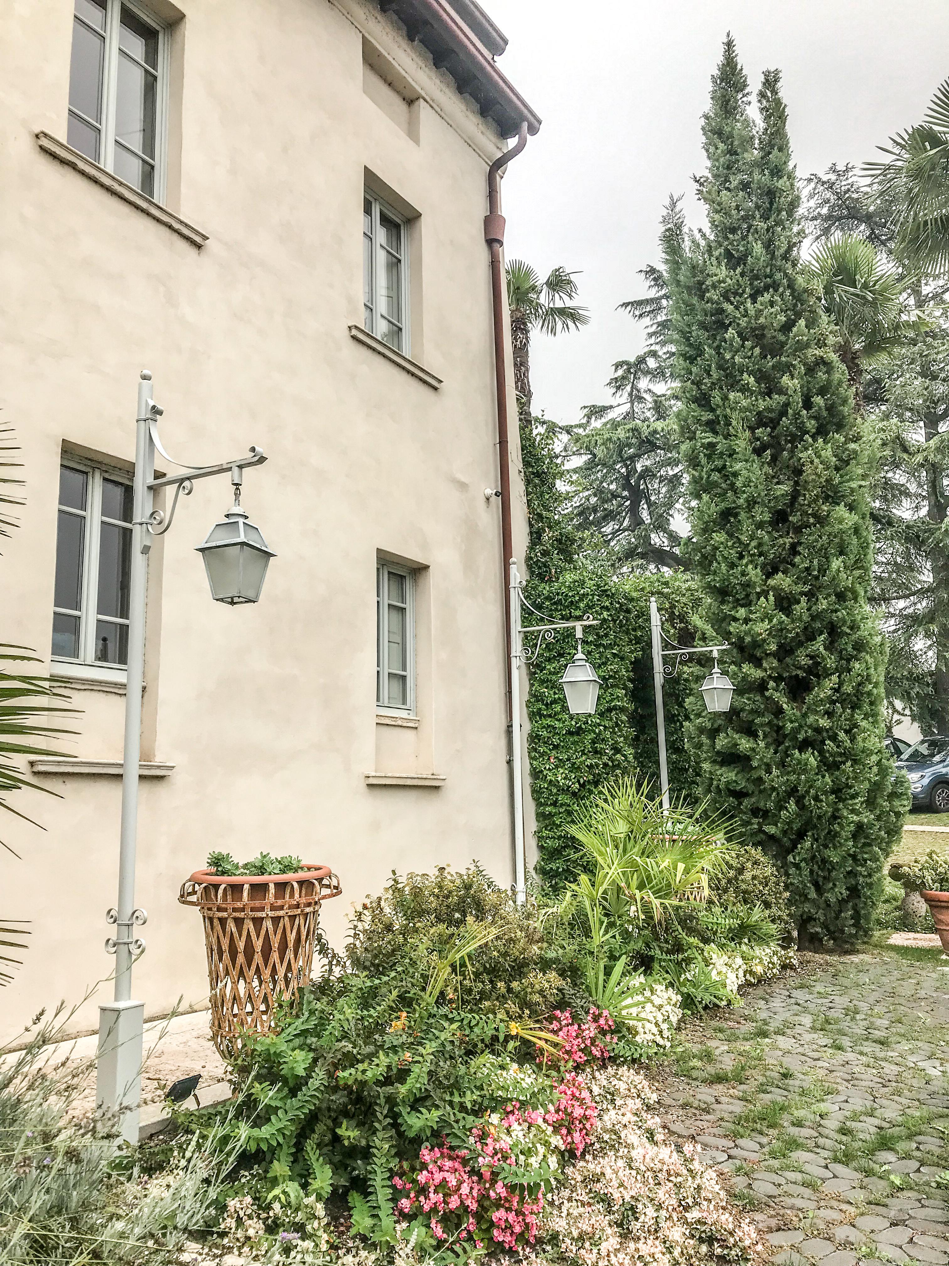 Hotel Palazzo Novello Монтикири Екстериор снимка