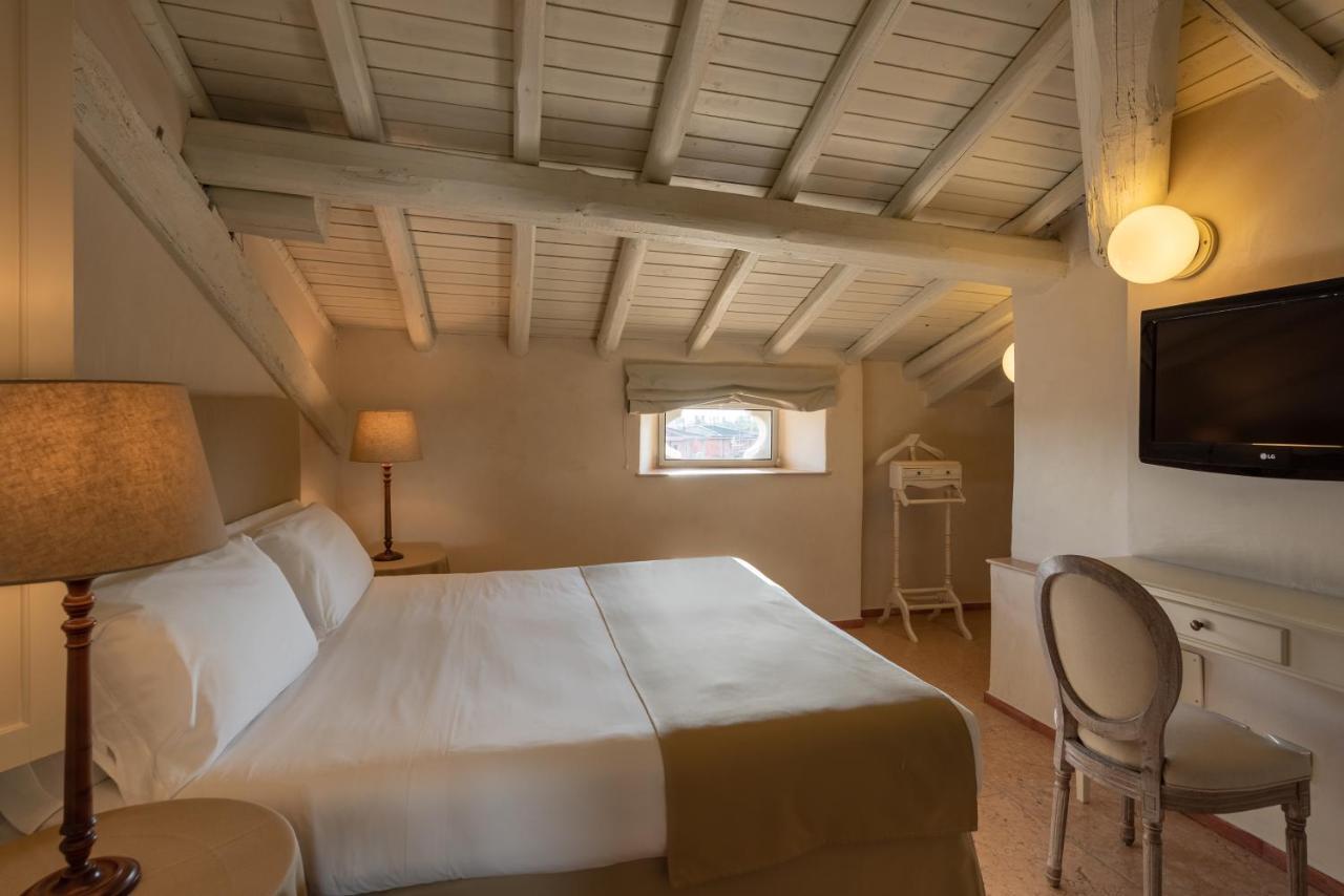 Hotel Palazzo Novello Монтикири Екстериор снимка