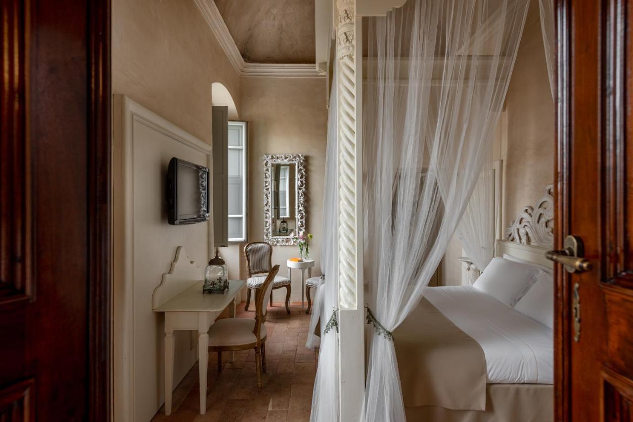 Hotel Palazzo Novello Монтикири Екстериор снимка